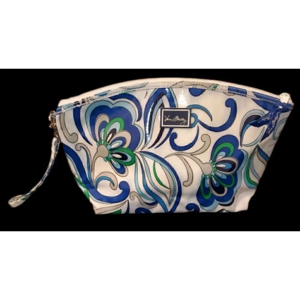 VERA BRADLEY ON THE GO Coated Plastic Fabric Makeup Bag Mediterranean White NWT